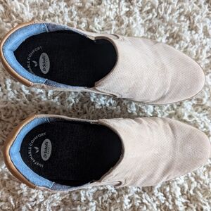 Dr. Scholl's Men's Slip-On Shoes - Cream